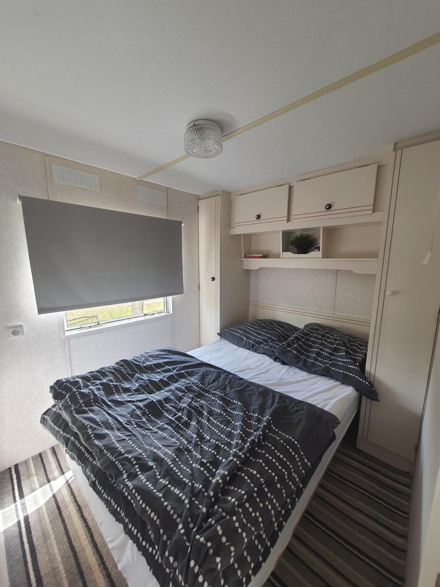 Mobilheim V Lva 2 Hotell Podivin Exteriör bild